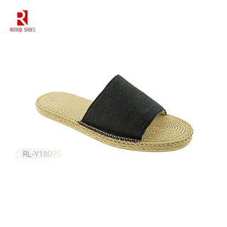 Wholesale EVA linen like finish outdoor customized slippers and home slides for women