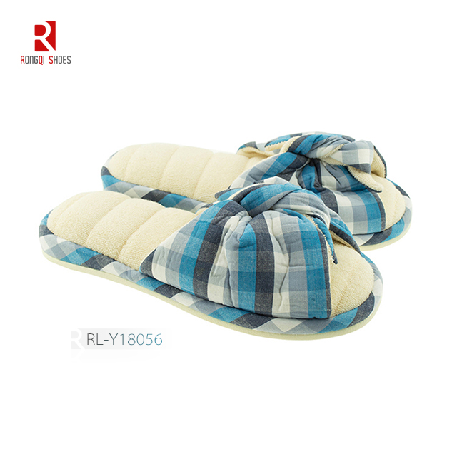 Cotton padded fashion women slippers