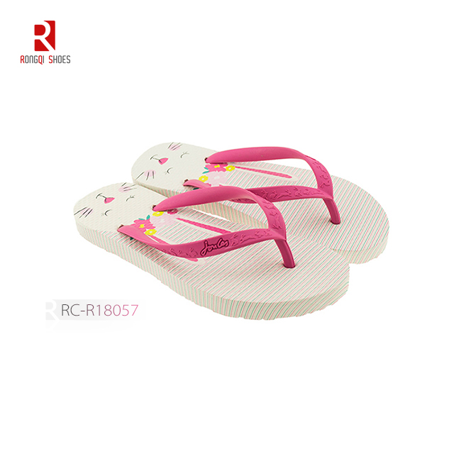 Wholesale girls customized flip flops with digital printing