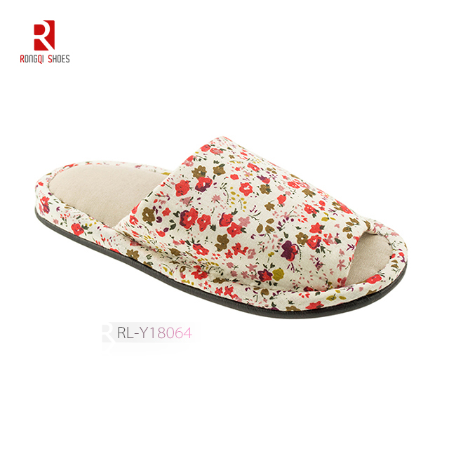 Wholesale fancy winter indoor women floral cotton slippers logo and print customized