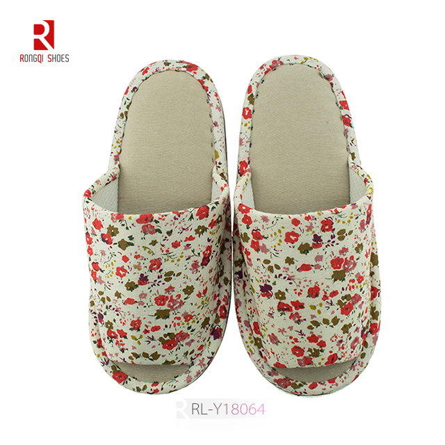 Wholesale fancy winter indoor women floral cotton slippers logo and print customized