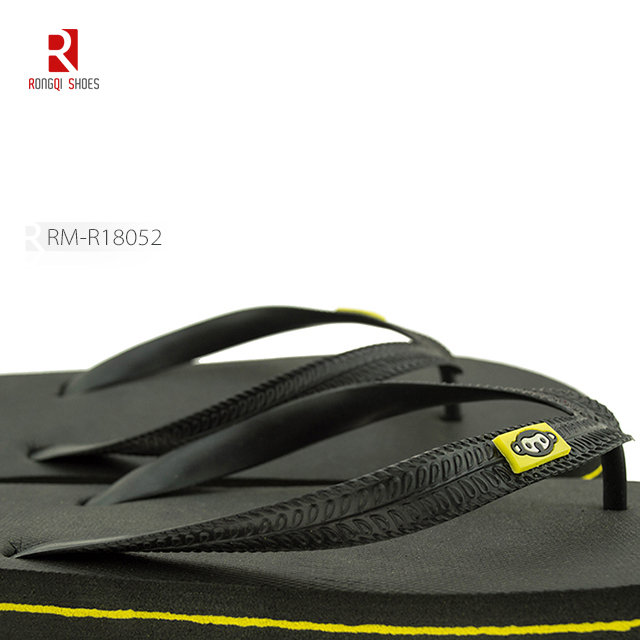 Wholesale customized outdoor beach EVA PE outsole flip flops for men